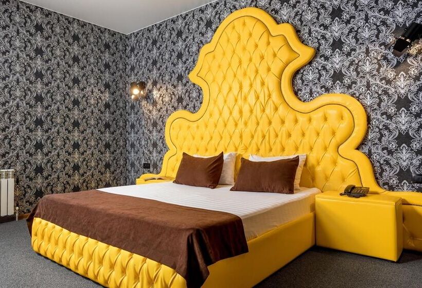 هتل Marton Boutique And Spa