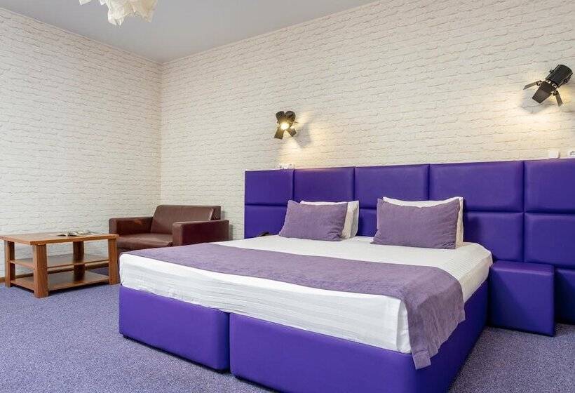 هتل Marton Boutique And Spa