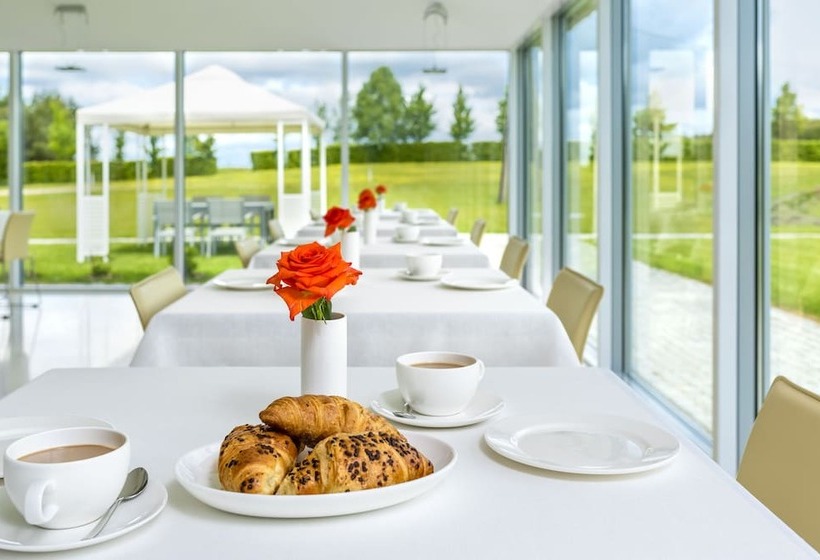 בית מלון כפרי Narie Resort & Spa