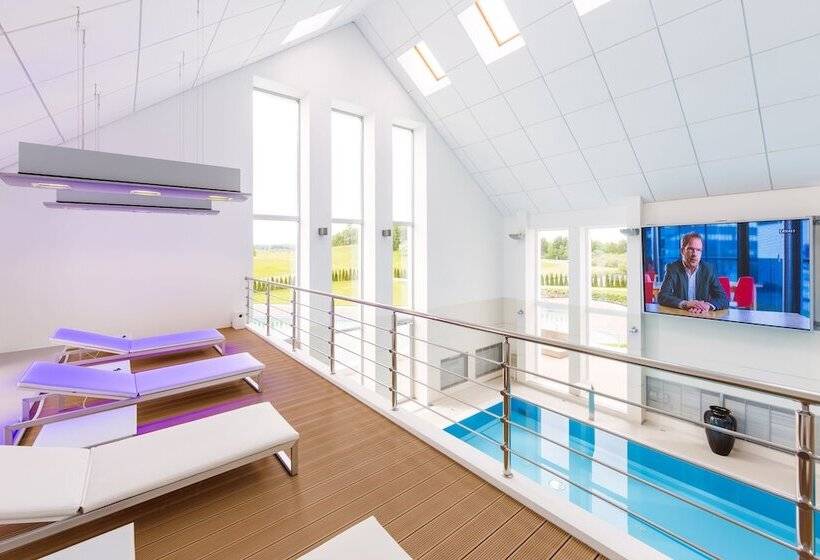 בית מלון כפרי Narie Resort & Spa