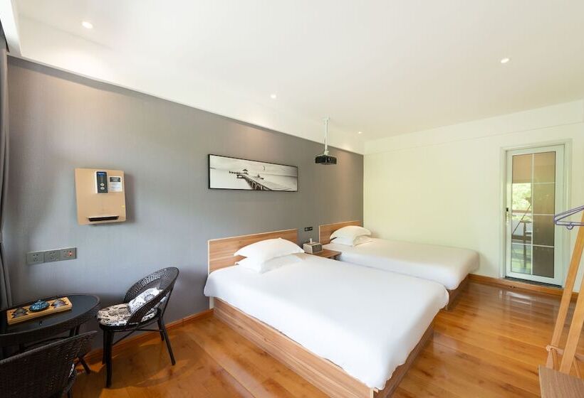 Отель Qufu International Youth