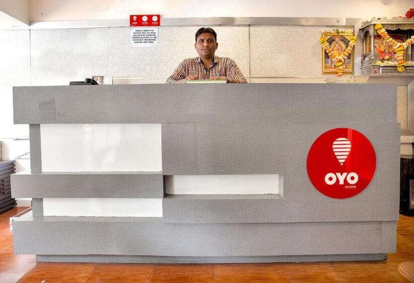 هتل O Rana Residency Near Western Express Highway Metro Station