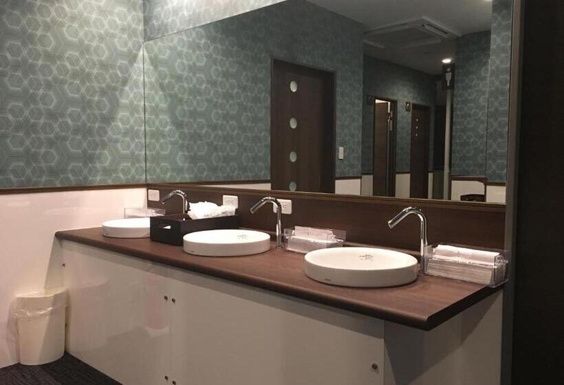 בית מלון כפרי Sejour Inn Capsule