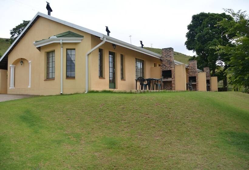 Отель Thaba Tsweni Lodge & Safaris