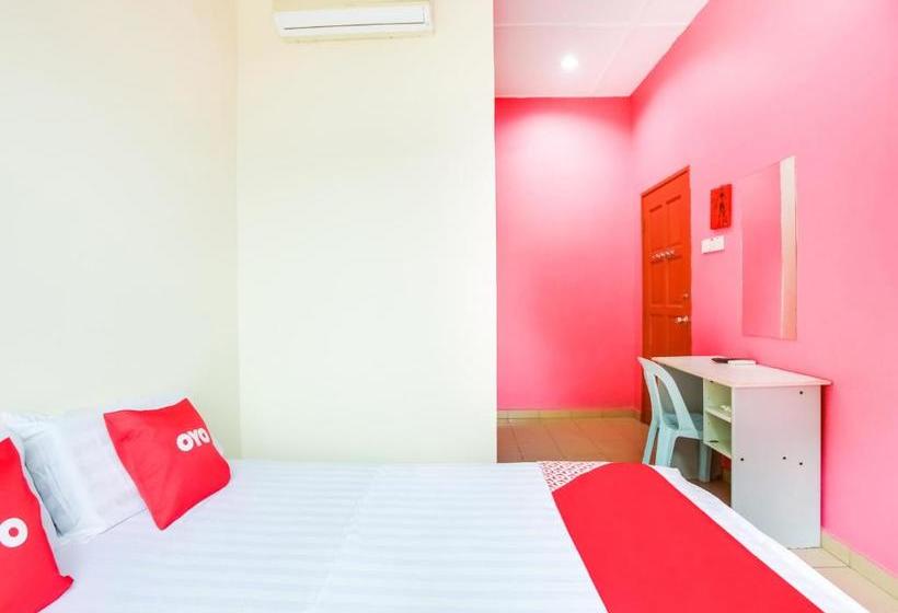 Отель The Melawati