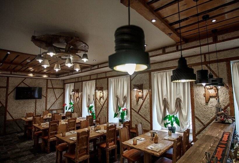 فندق Usadba Strelingof