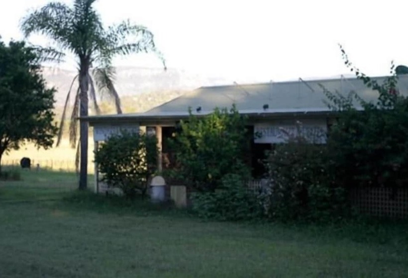 Отель Harkham Lodge