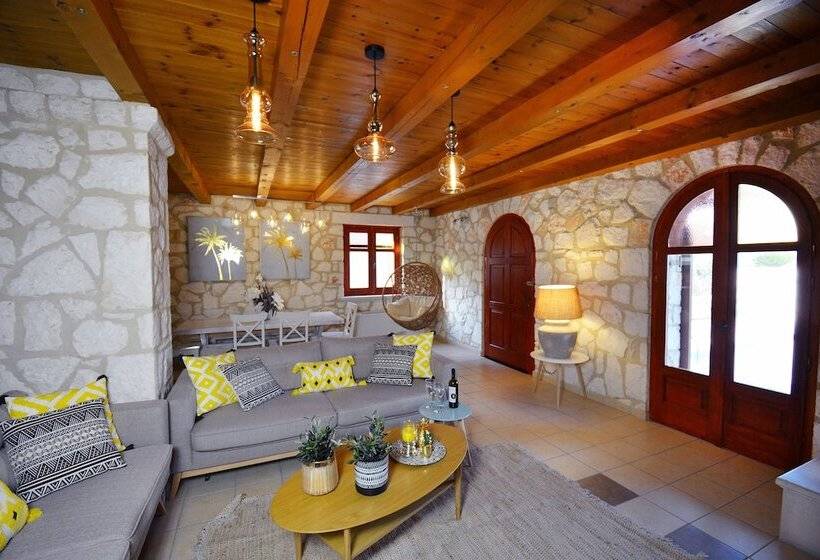 Jootiq Villas