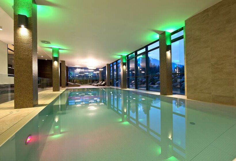 Lesna – Adult Friendly