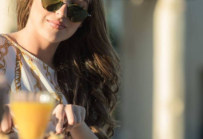 Naxos Euphoria Suites