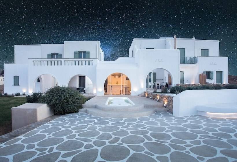 Naxos Euphoria Suites