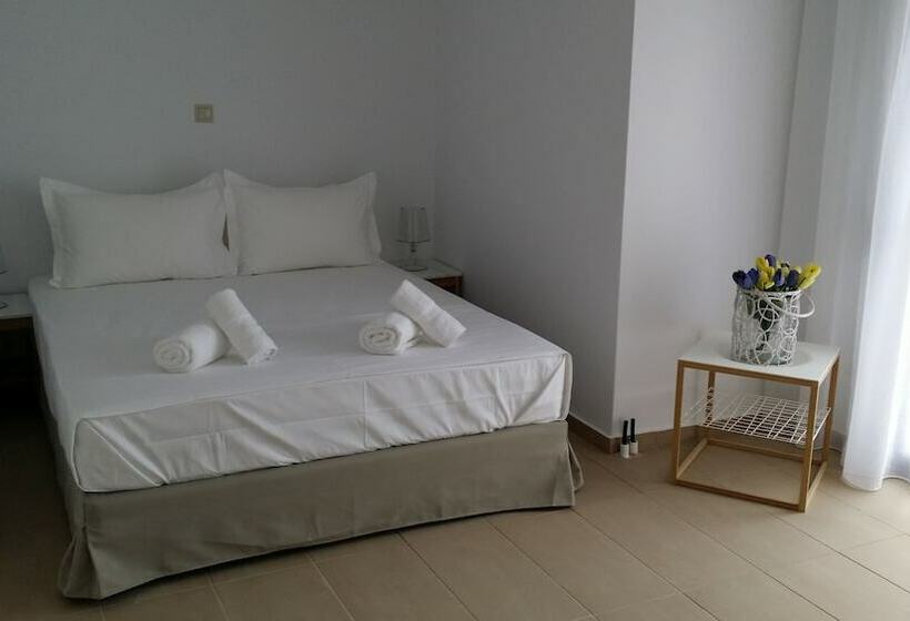 Niovi Boutique Apartments