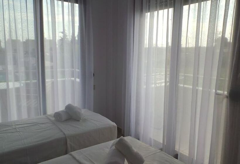 Niovi Boutique Apartments