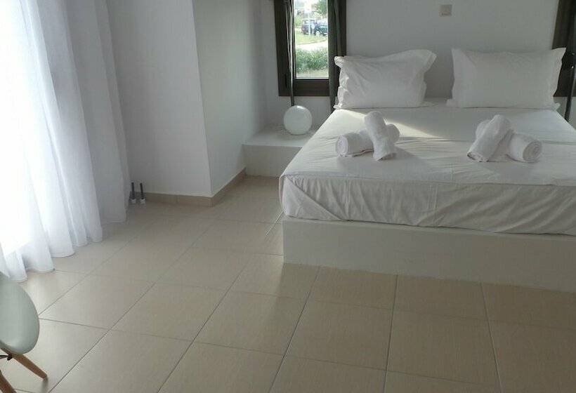 Niovi Boutique Apartments