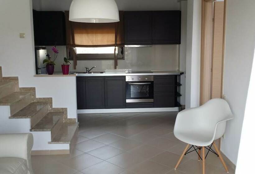 Niovi Boutique Apartments