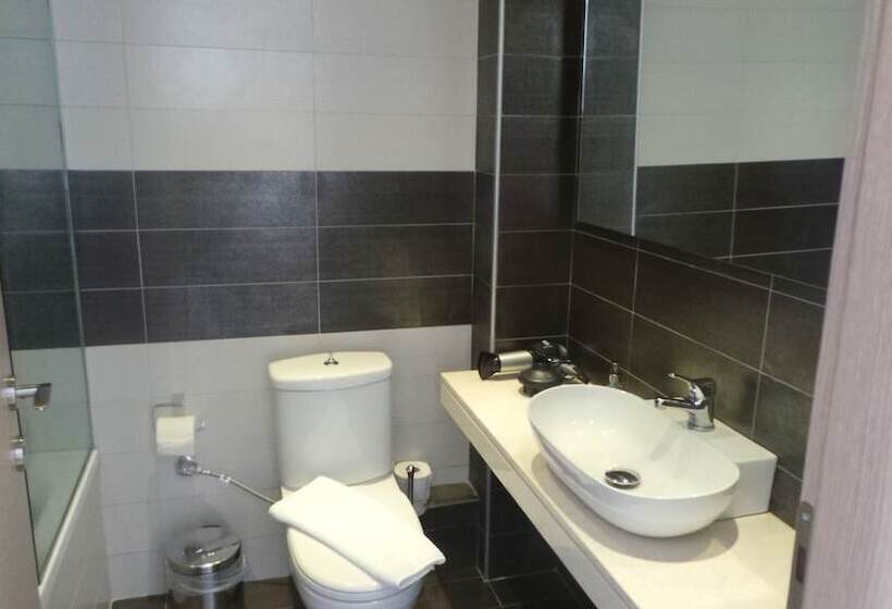 Niovi Boutique Apartments