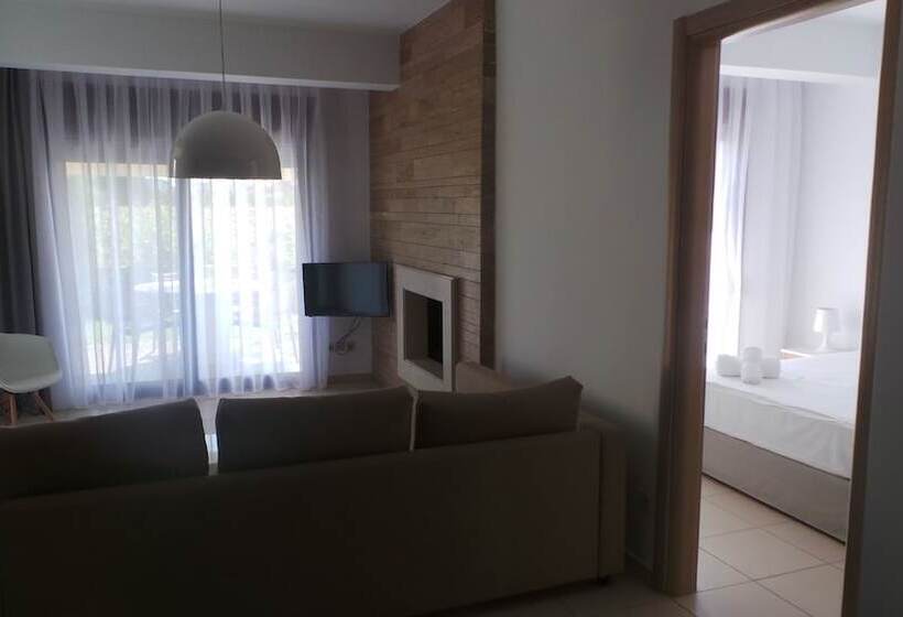 Niovi Boutique Apartments