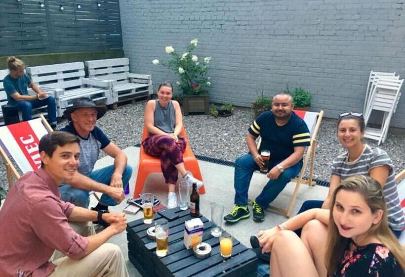 הוסטל Oki Doki Old Town