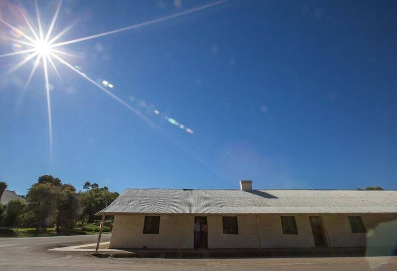 Paxton Square Cottages