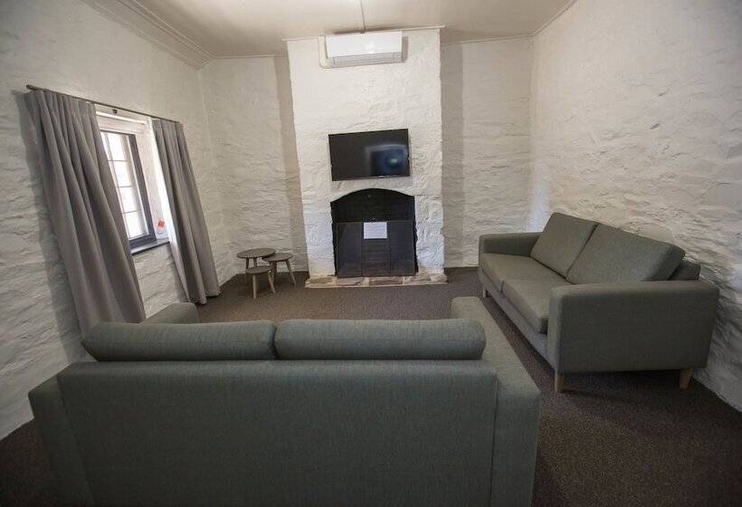 Paxton Square Cottages