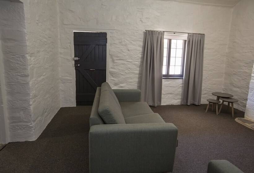 Paxton Square Cottages