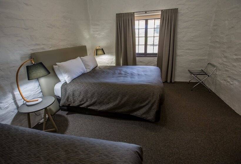 Paxton Square Cottages