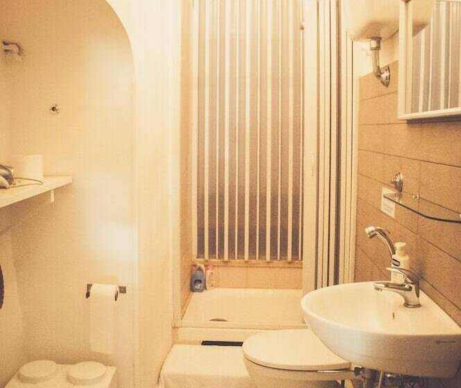 بنسيون Almayer La Locanda