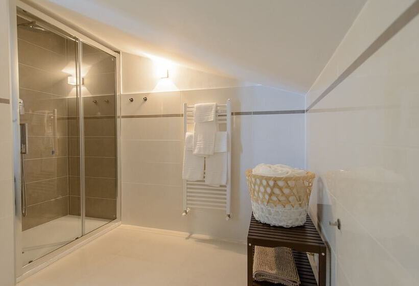 بنسيون B&b Vistamare Suite