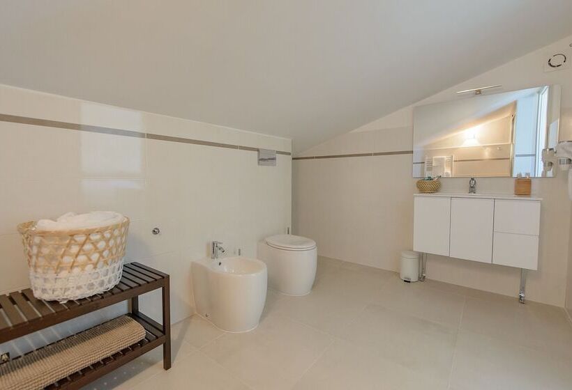 بنسيون B&b Vistamare Suite