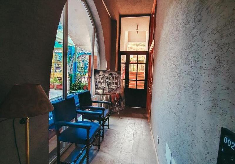 پانسیون Damask Rose, Lebanese Guest House