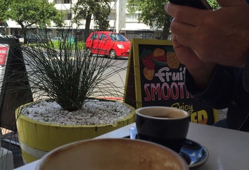 بنسيون De Oude Meul Guest House