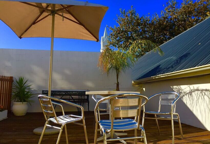 بنسيون De Oude Meul Guest House