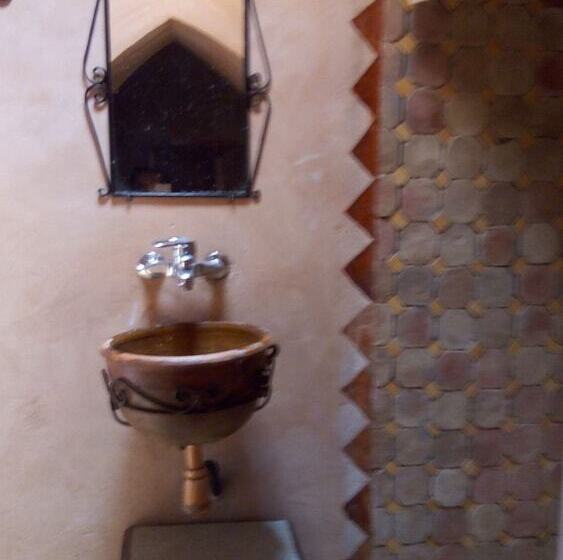 פנסיון Gite Chez L'habitant Amzil