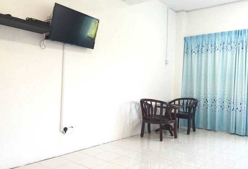 פנסיון Monster Homes Pangkor