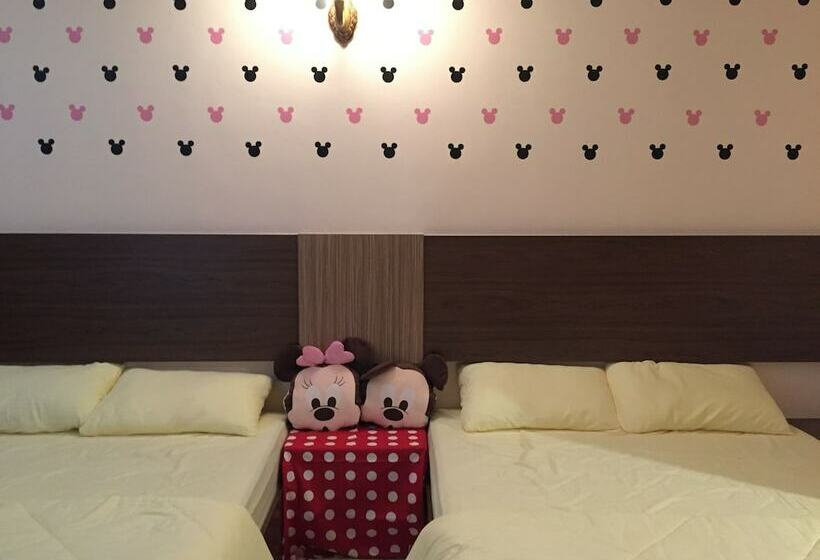 פנסיון Monster Homes Pangkor