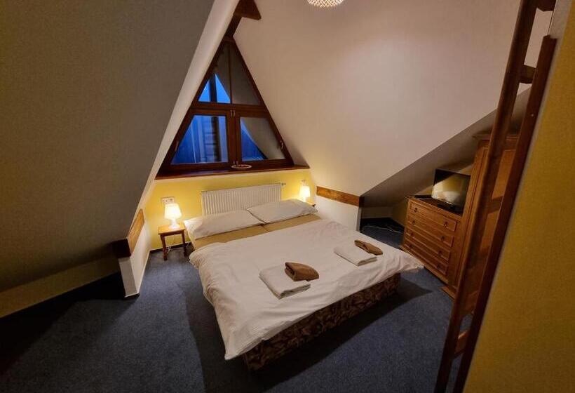 بنسيون Penzion Rotunda