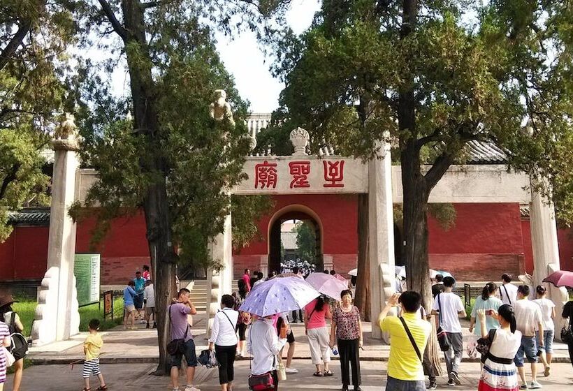 פנסיון Qufu Garden