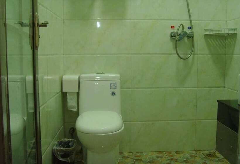 פנסיון Qufu Garden