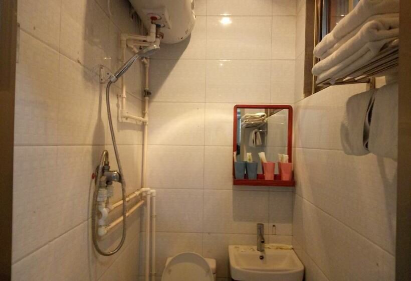 פנסיון Qufu Garden