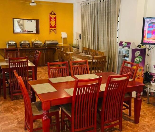 פנסיון Sadula Holiday Resort