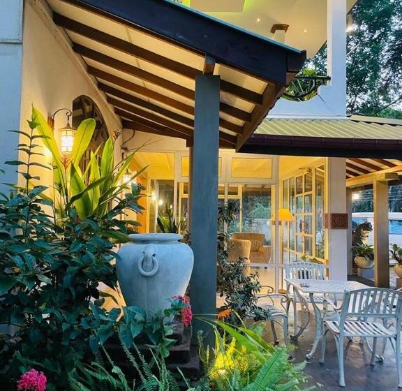 פנסיון Sadula Holiday Resort