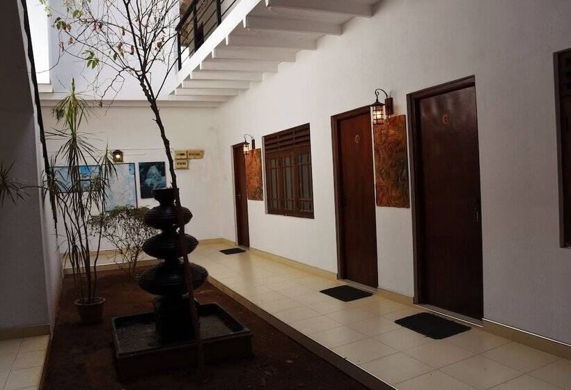 פנסיון Sadula Holiday Resort