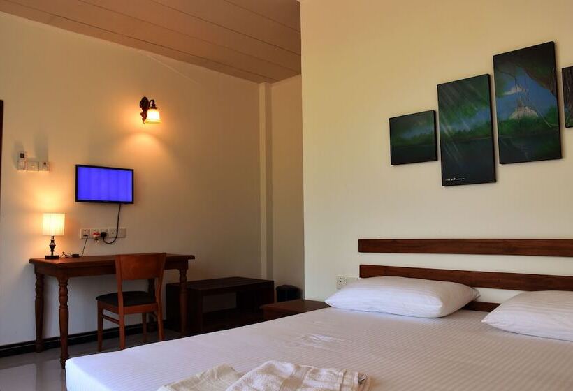 פנסיון Sadula Holiday Resort