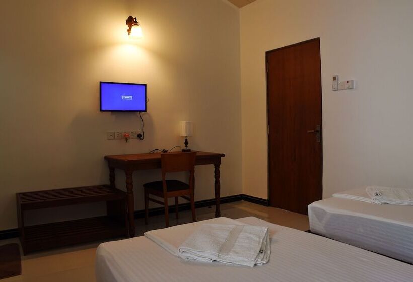 פנסיון Sadula Holiday Resort