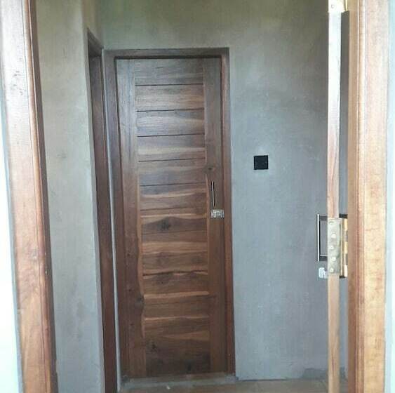 Пансион Tree Tops Yala