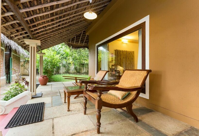 استراحتگاه Azure Tides Marari