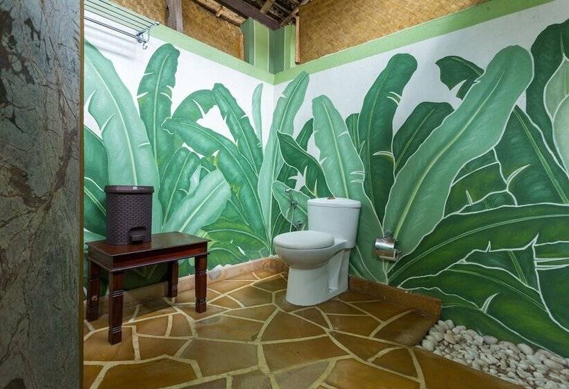 استراحتگاه Azure Tides Marari