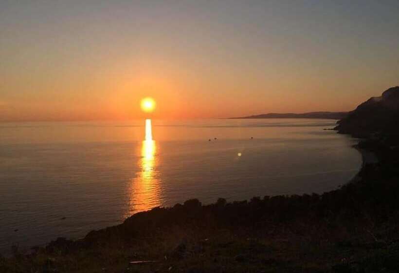 Курорт Psaros Melinta