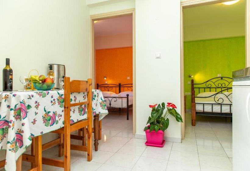 Studios Marina Naxos