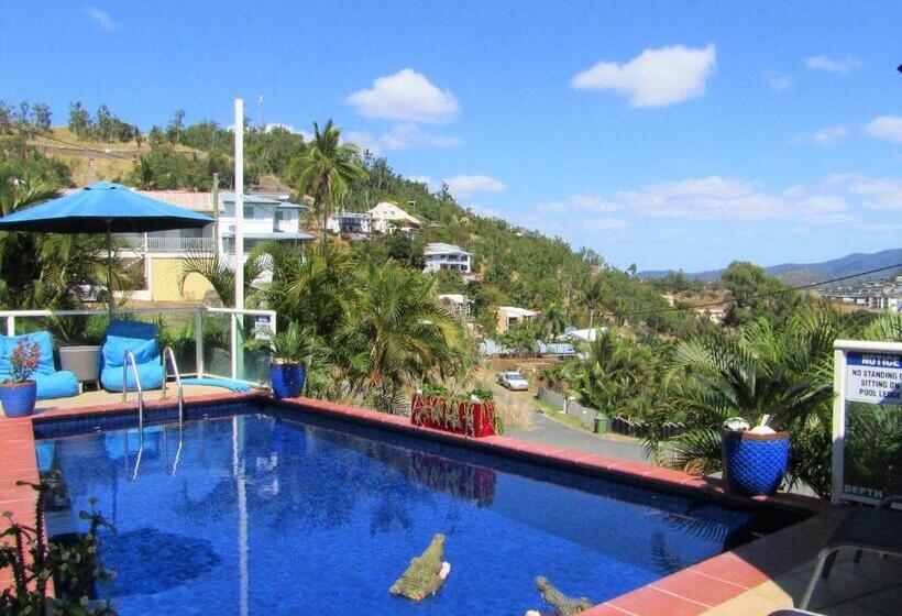 Sunlit Waters Studio Apartments